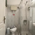 Dimitra's Cozy Dilináta