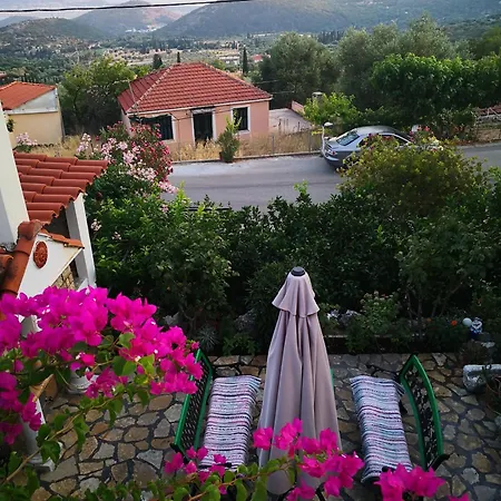 Dimitra's Cozy *
