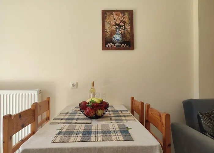 Dimitra's Cozy Dilinata