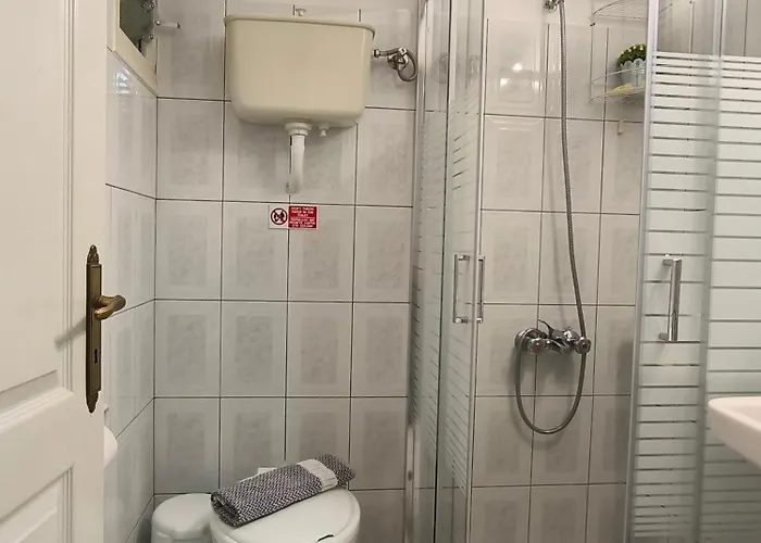 Dimitra's Cozy Dilináta